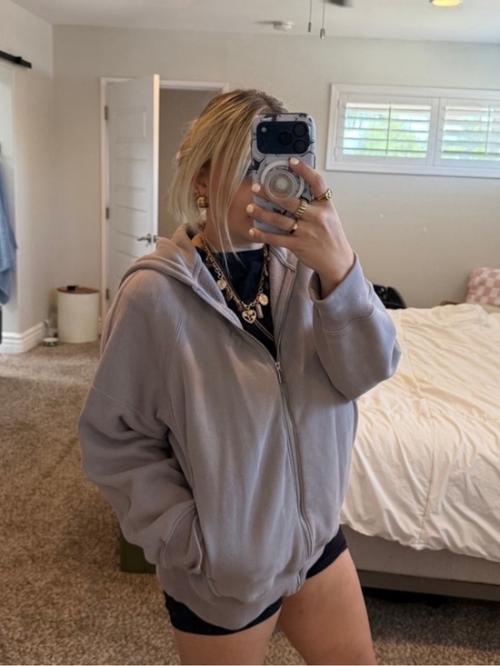 Abercrombie & Fitch Tops - Abercrombie Dusty Purple Oversized Zip-Up Hoodie
